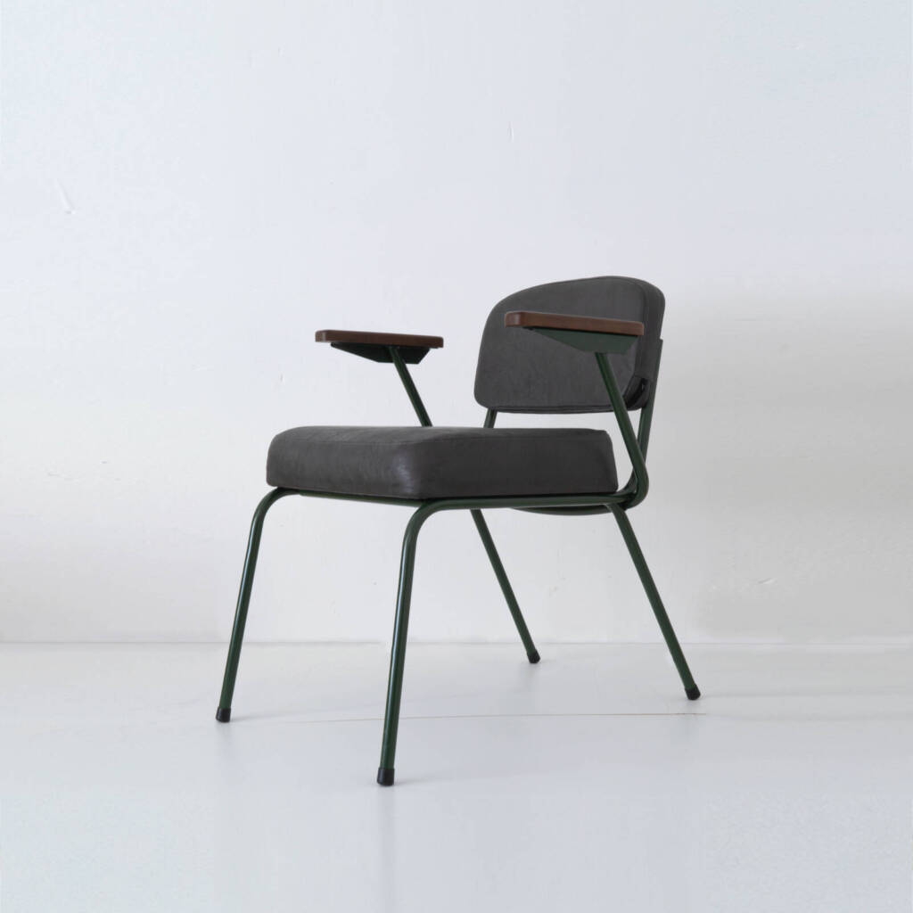 Armchair Barbara